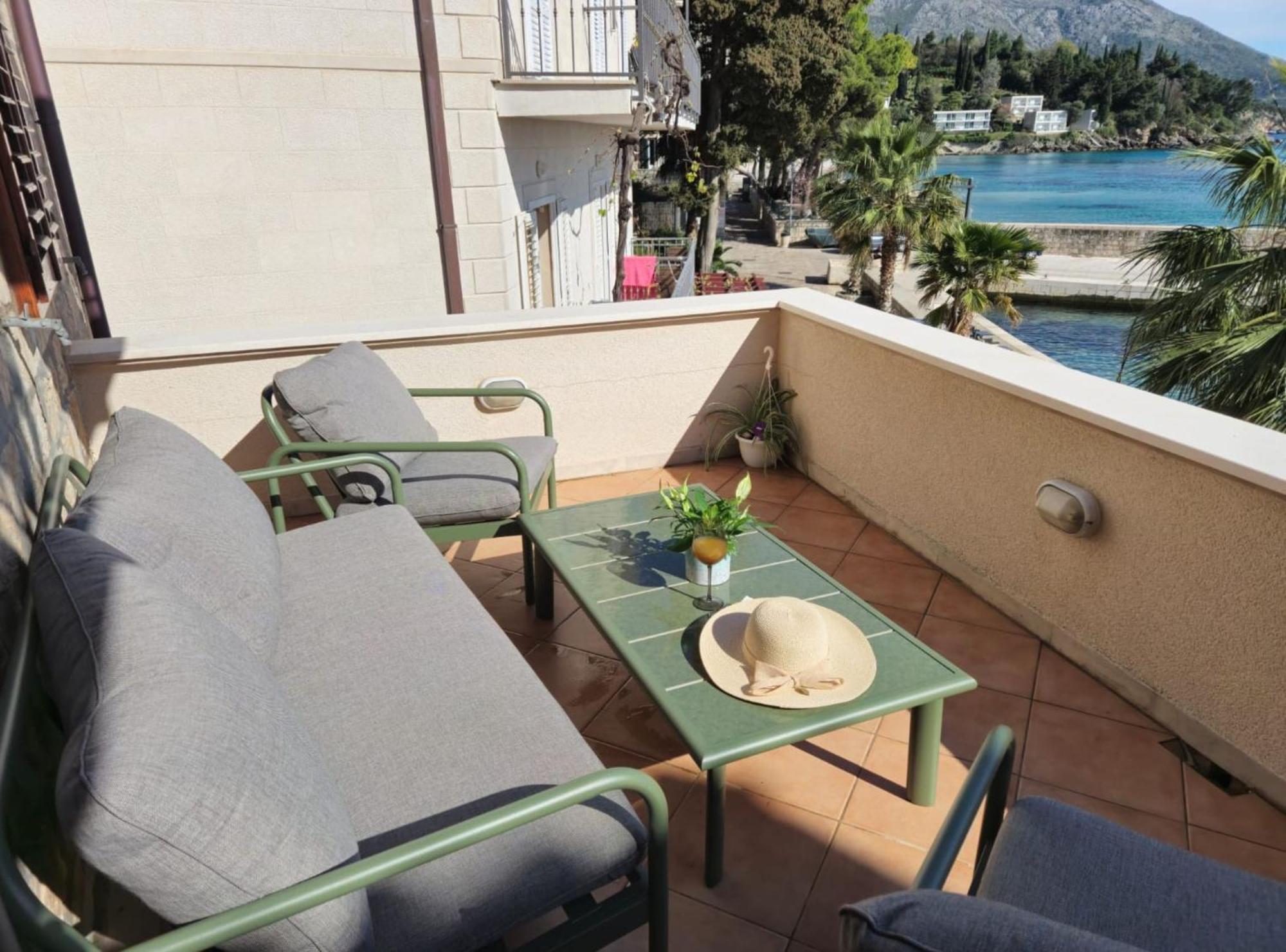 Villa Ana Apartments Mlini Eksteriør bilde